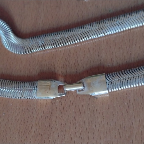 Necklace - Picture 2 of 3